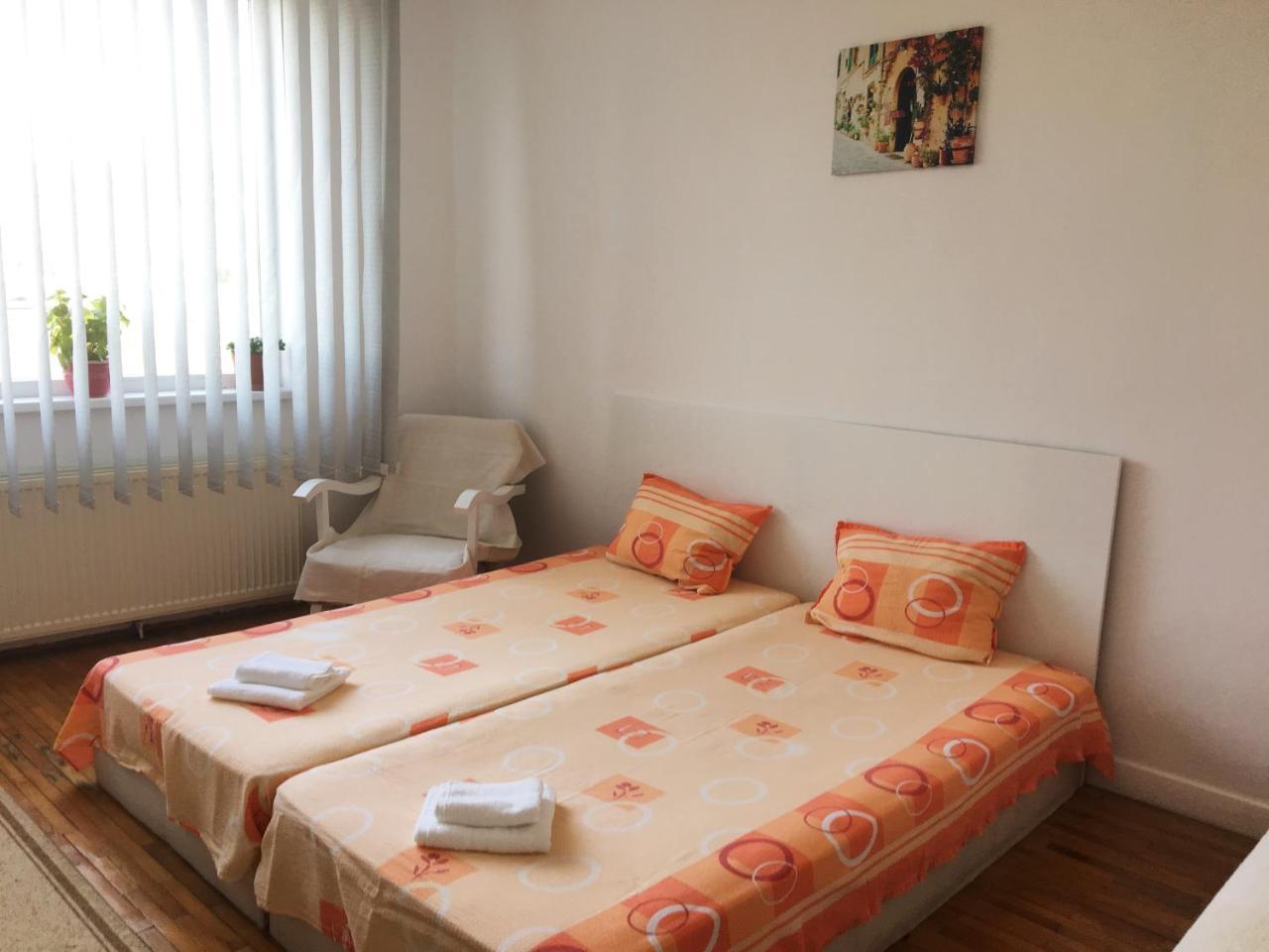 Casa Salin Hotel Turda Bagian luar foto